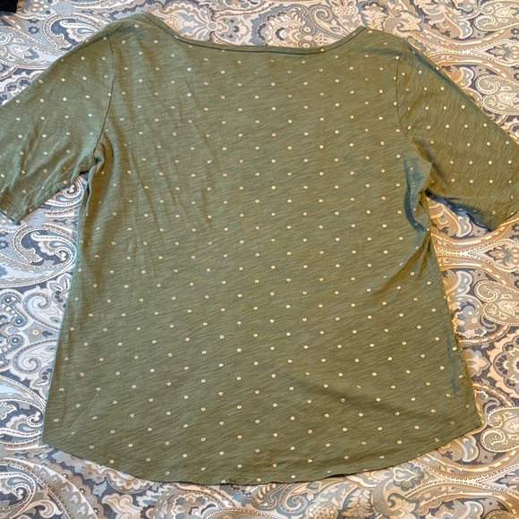 LOFT Olive Green Dotted T-Shirt - Picture 4 of 5